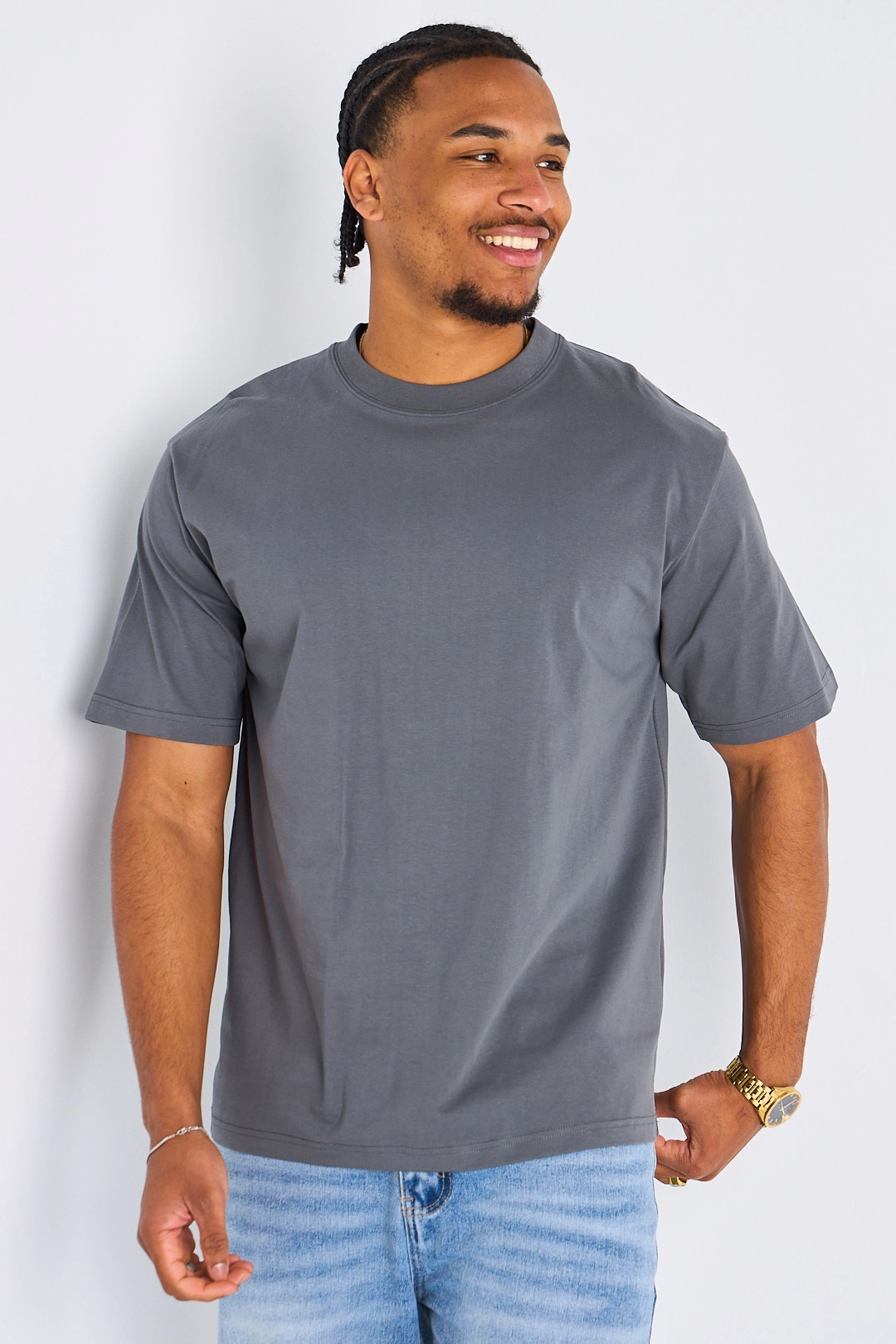 T-shirt à manches courtes basic gris foncé