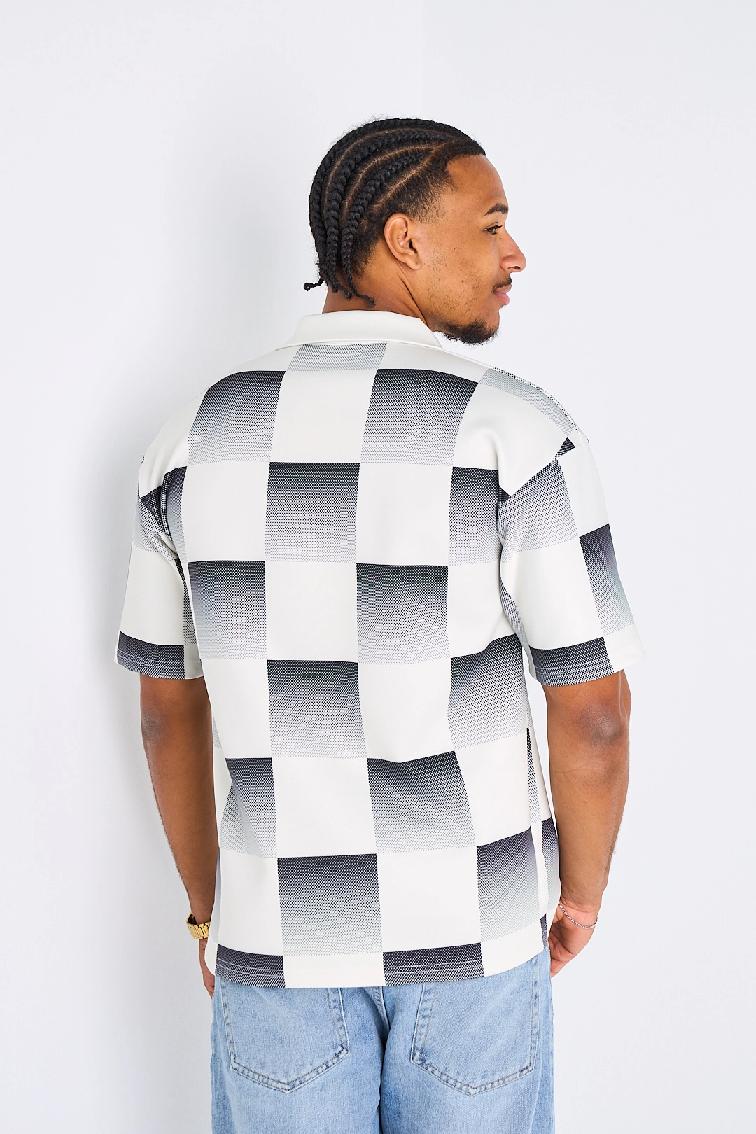 Polo manches courtes à carreaux et inscriptions beige