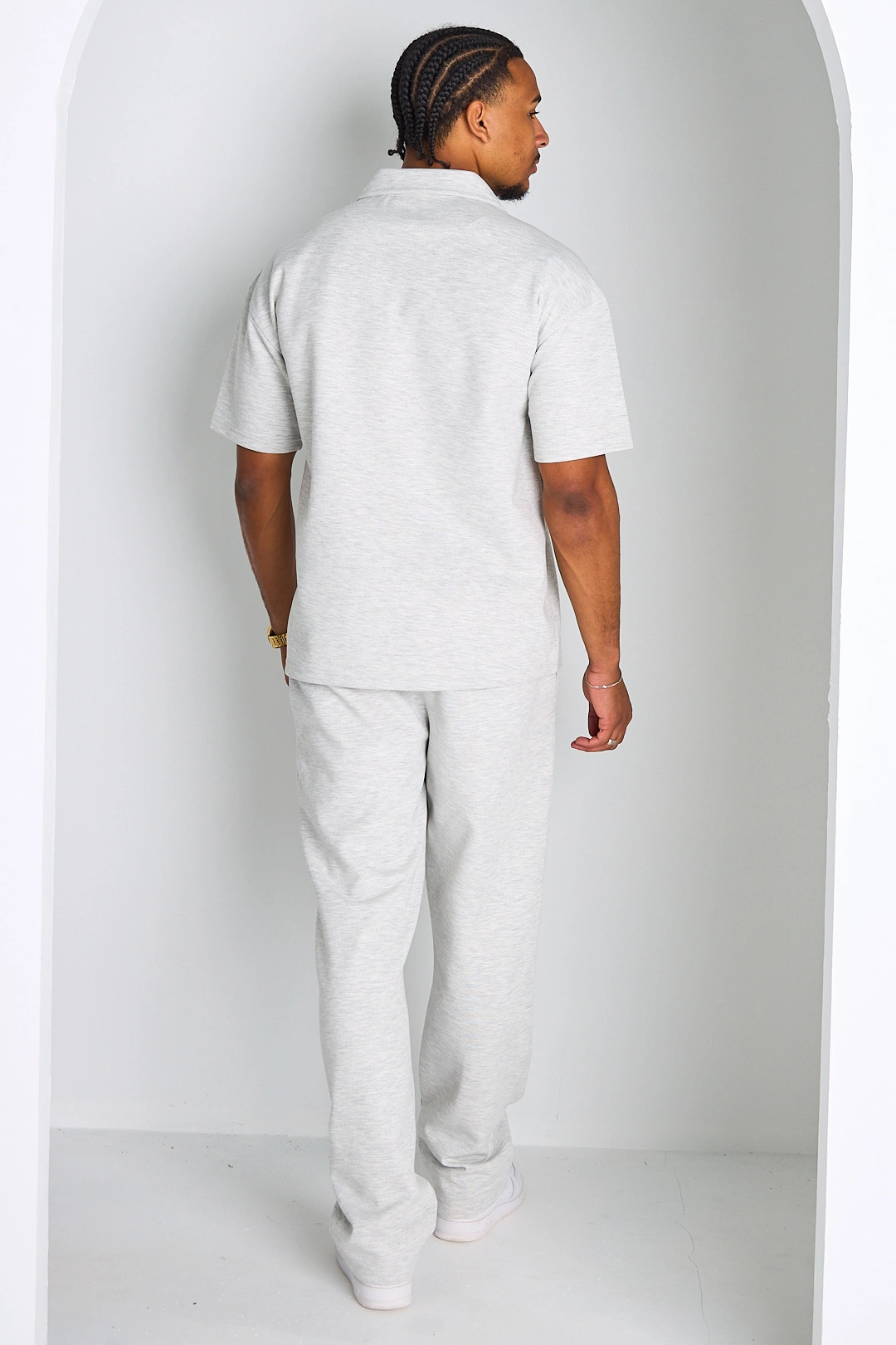 Ensemble 2 pièces : polo zippé + jogging gris