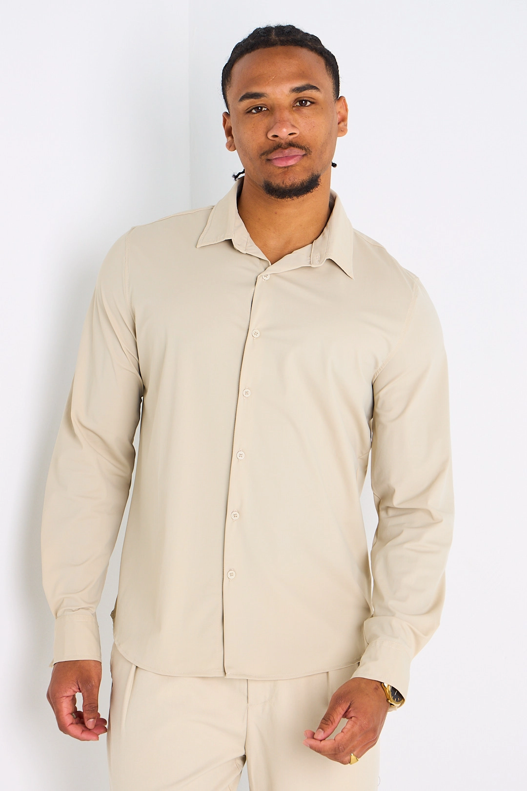 Chemise beige basique