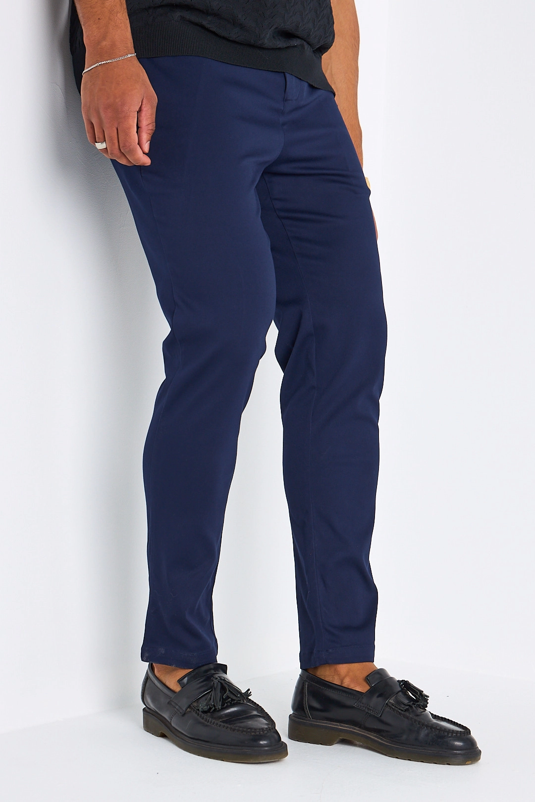 Pantalon bleu marine à coupe droite