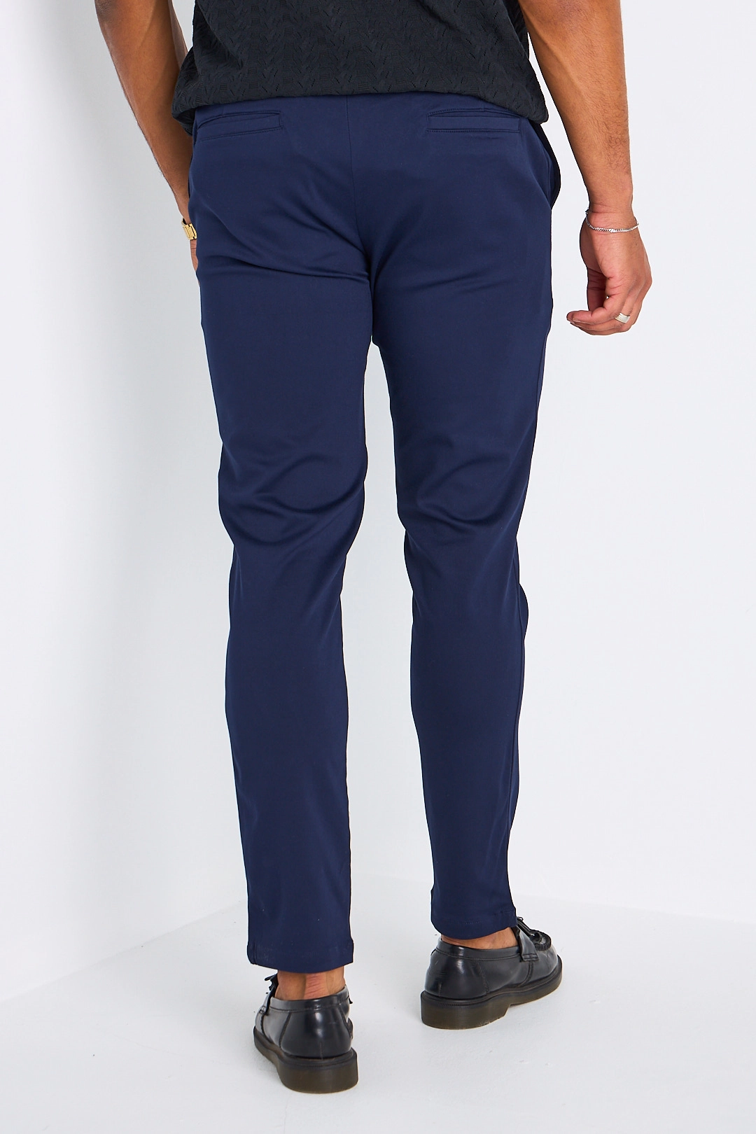 Pantalon bleu marine à coupe droite