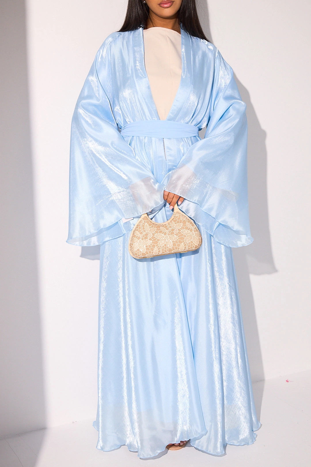Kimono avec intérieur effet satiné et voile bleu ciel