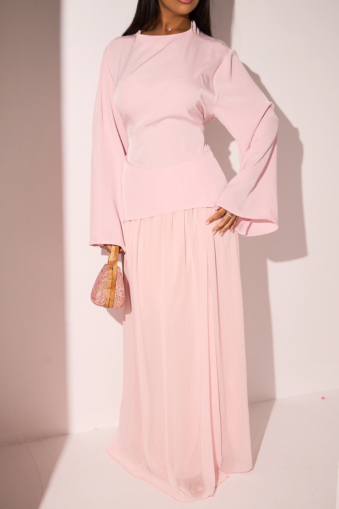 Ensemble deux pièces haut à manches longues + jupe rose clair