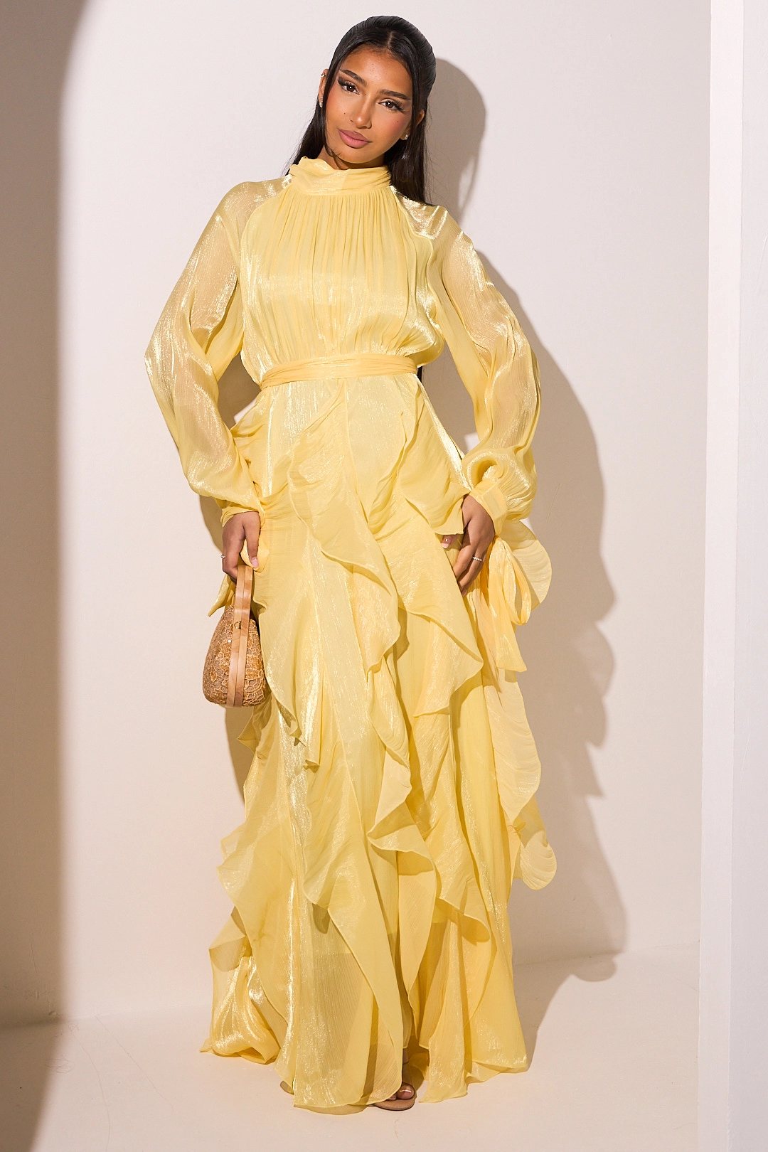 Robe longue à volants jaune à manches longues