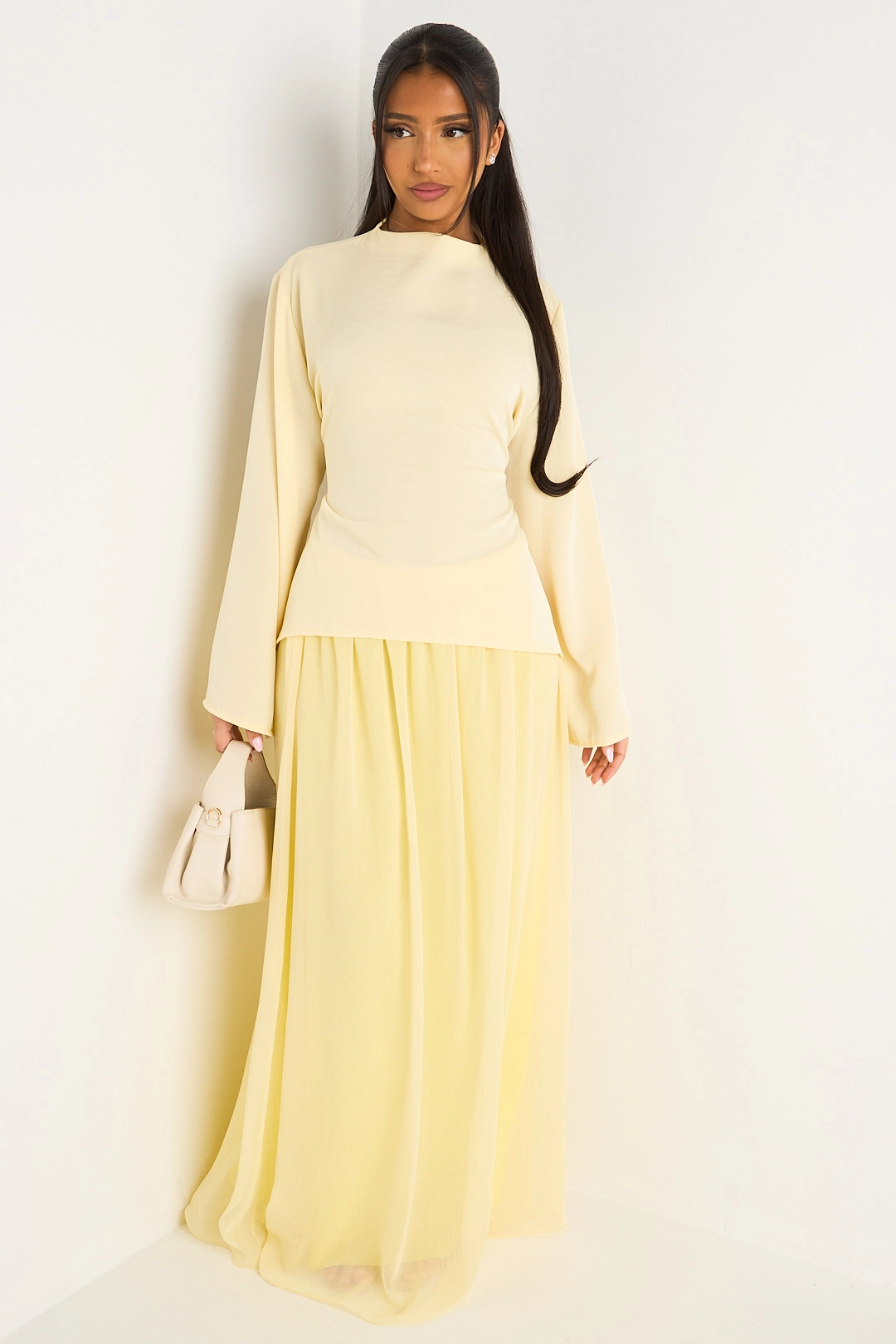 Ensemble deux pièces jaune haut cintré + jupe