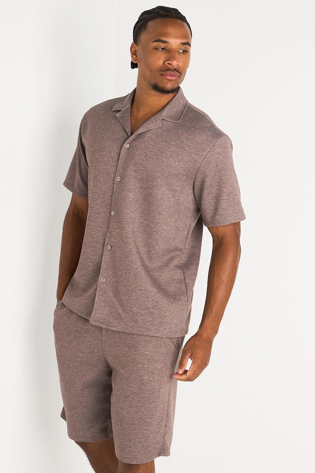 Ensemble 2 pièces : chemise à boutons + short marron