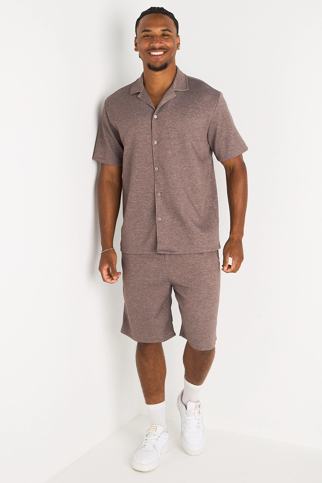 Ensemble 2 pièces : chemise à boutons + short marron