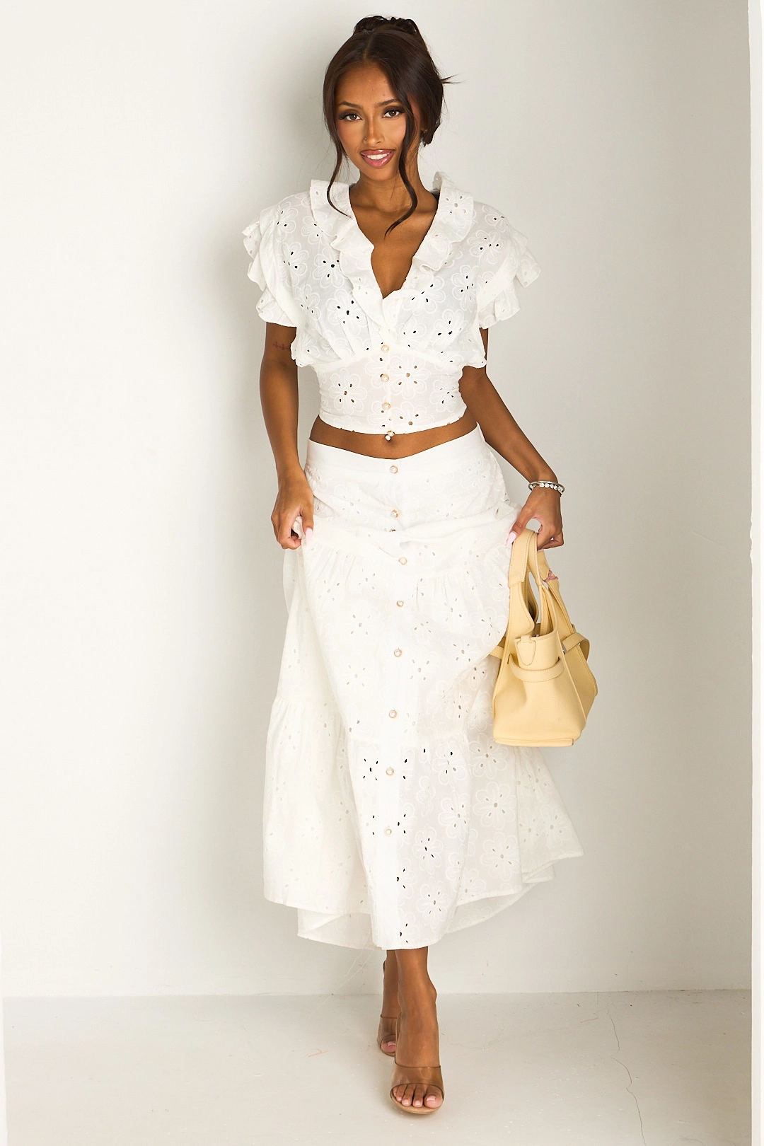 Ensemble deux pièces blanc à broderie anglaise top + jupe
