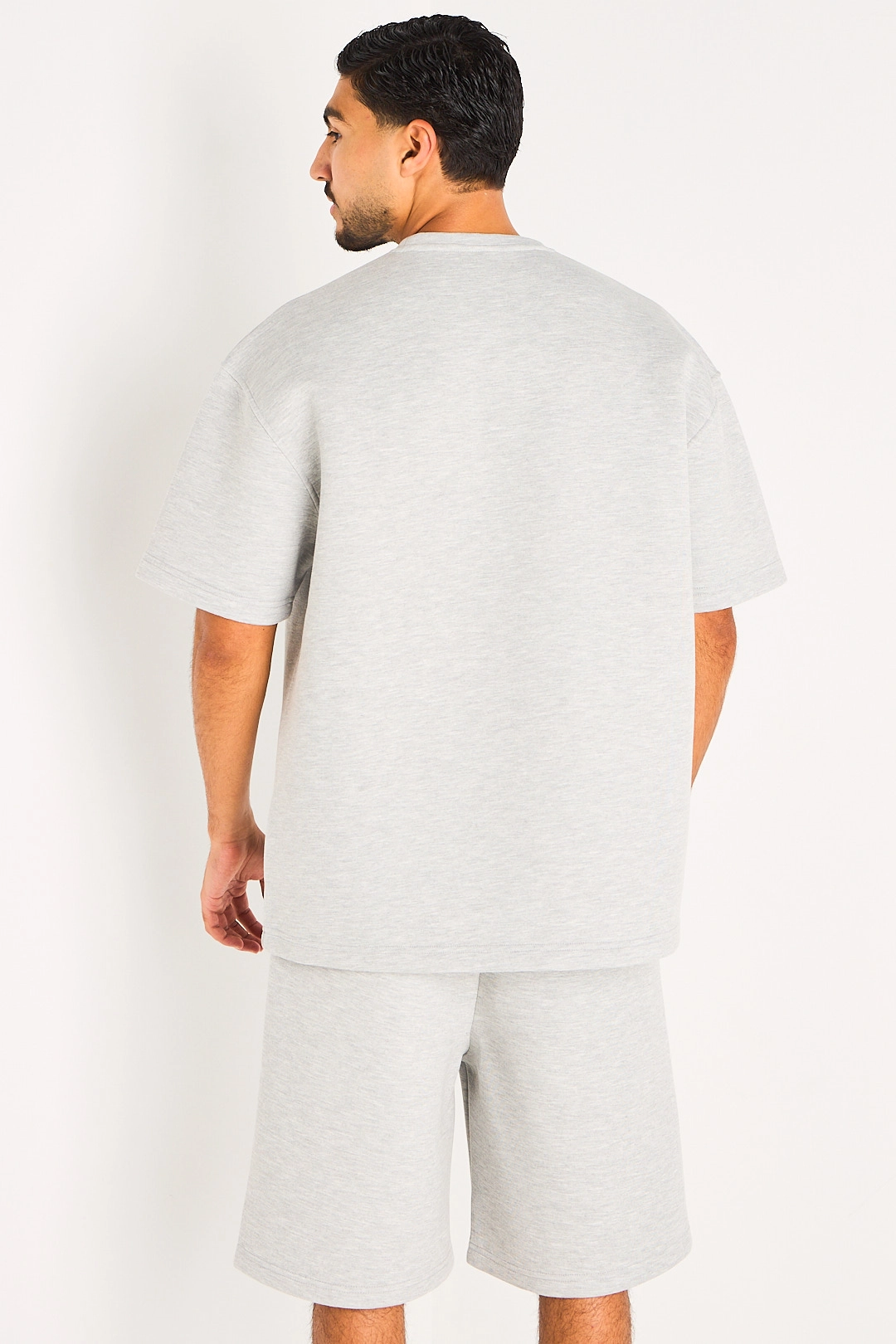 Ensemble deux pièces tee-shirt + short gris