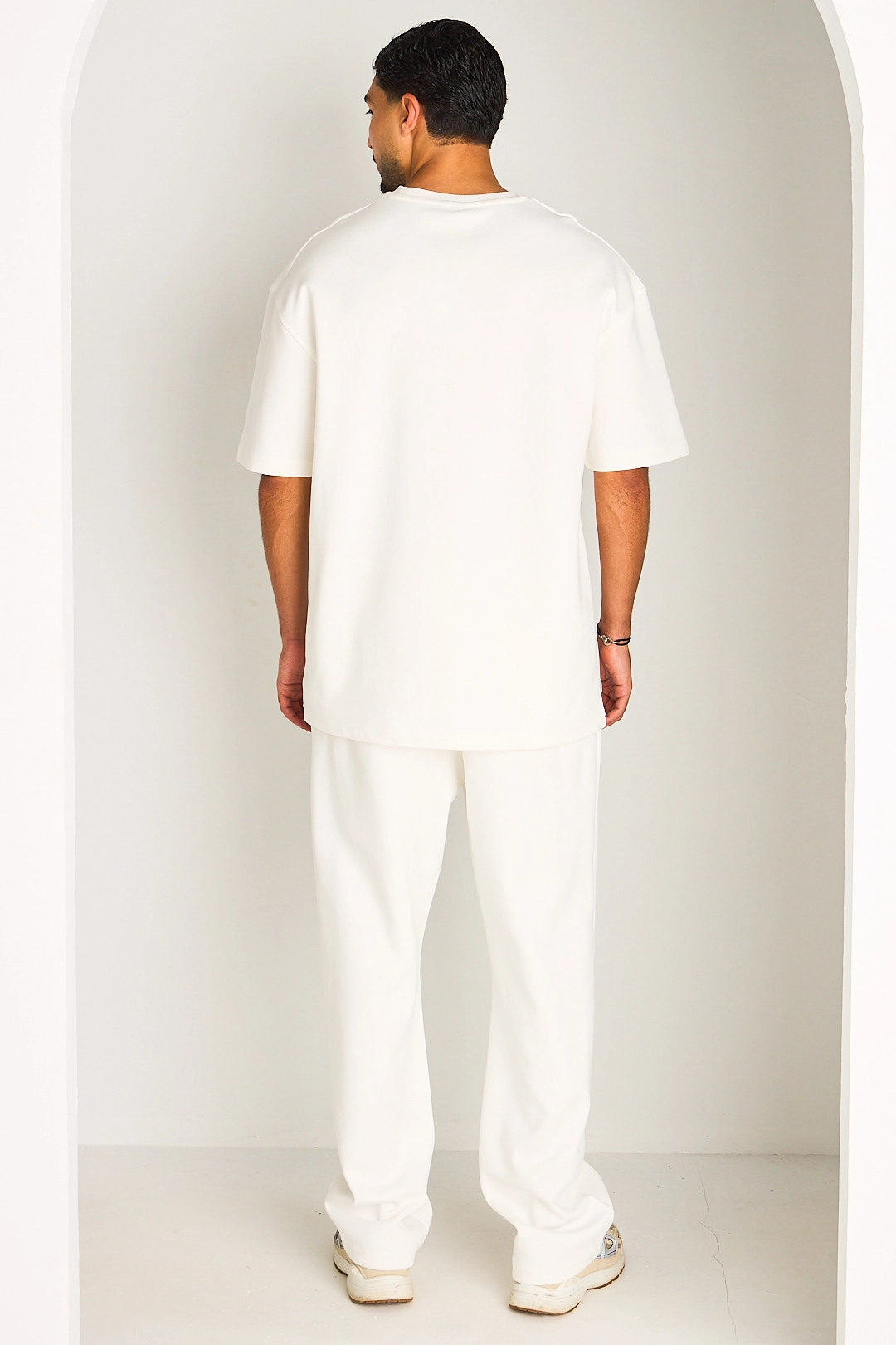 Ensemble blanc haut + pantalon à broderie