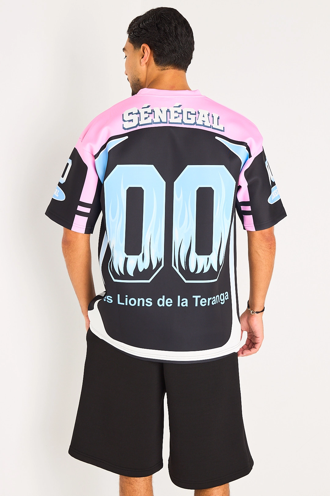 Tee-shirt rose et noir à inscription '' Sénégal ''