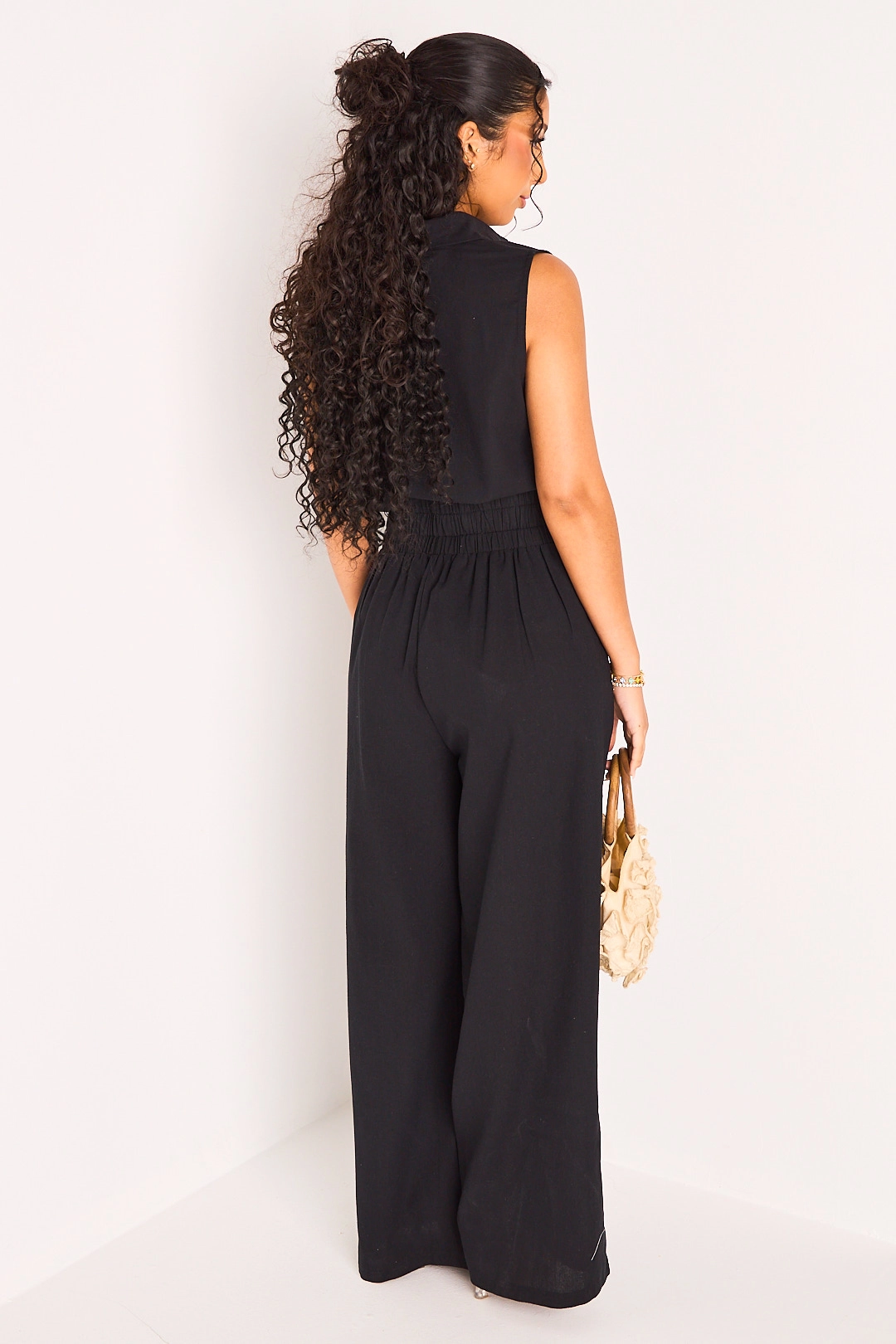 Ensemble deux pièces pantalon + débardeur de couleur noir à effet lin