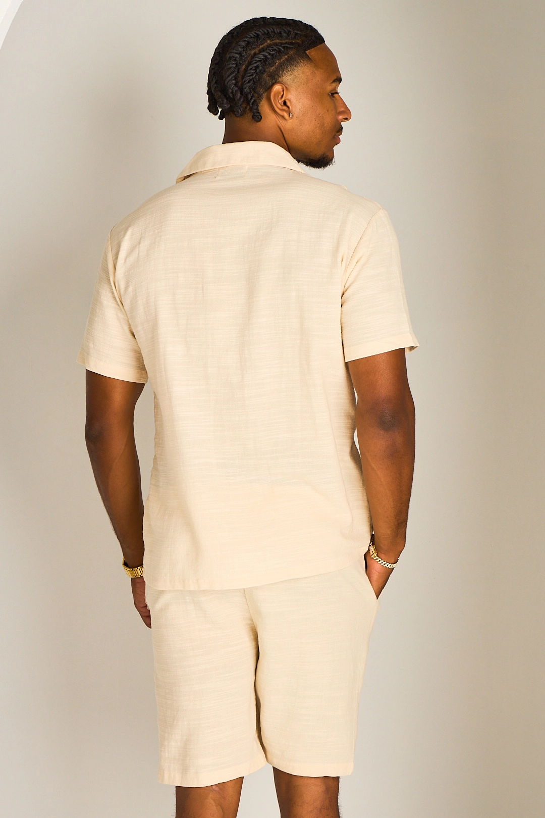 Ensemble deux pièces beige chemise + short