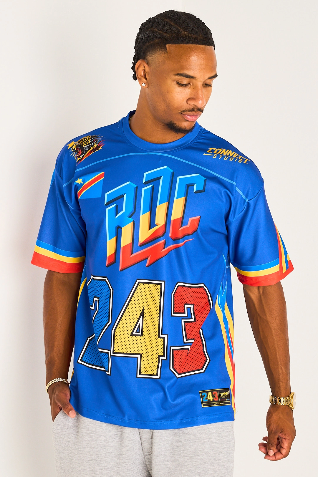 Tee-shirt bleu à inscription '' RDC 243 "