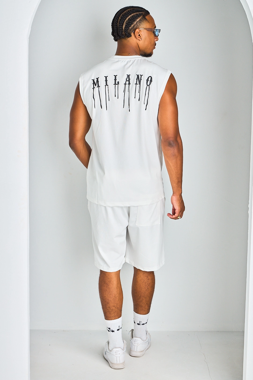 Ensemble 2 pièces : débardeur + short à inscriptions "M" blanc