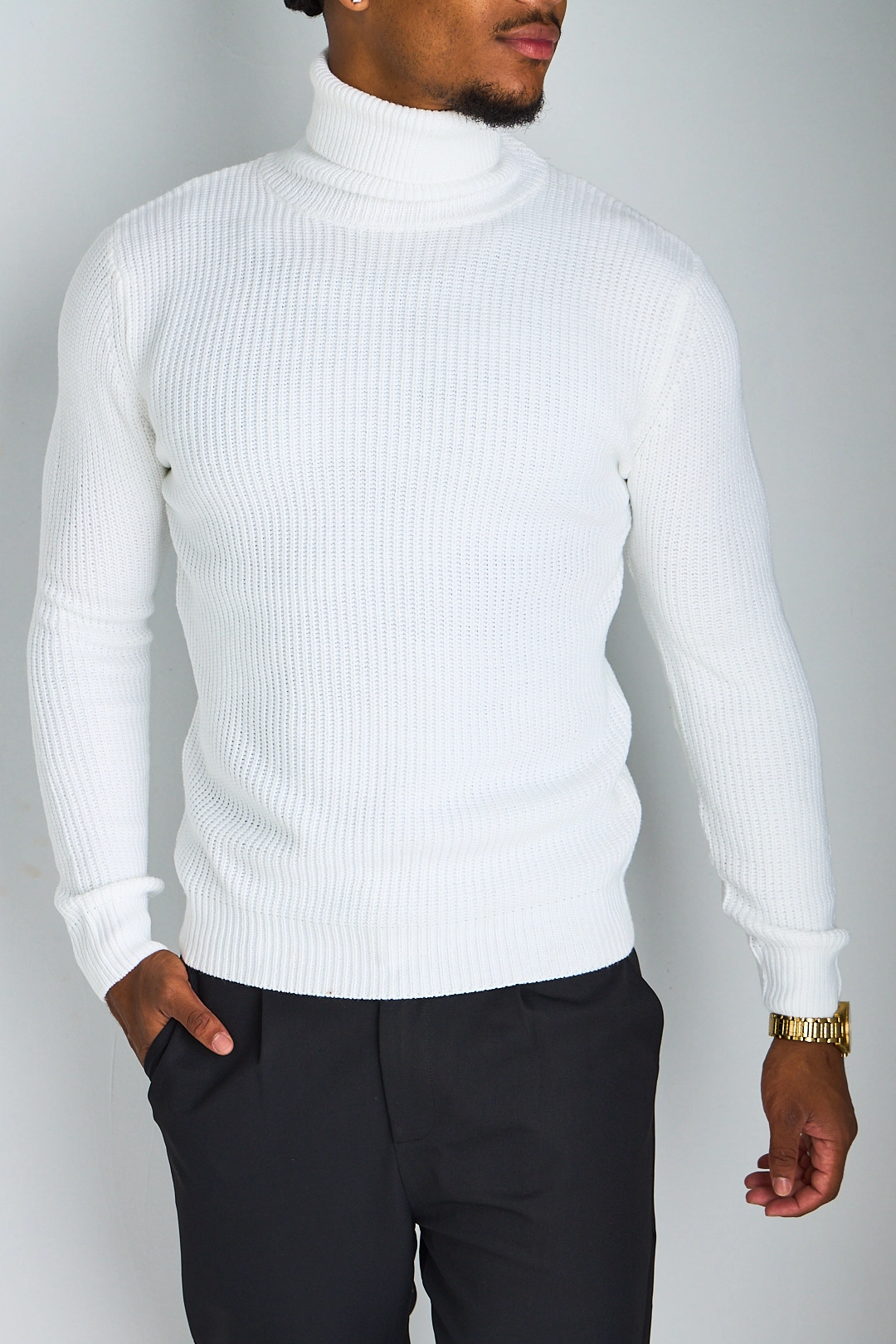Pull blanc à col roulé