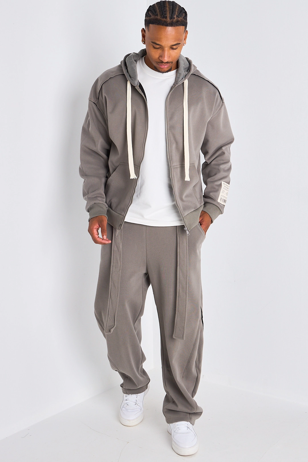 Ensemble 2 pièces : Veste à imprimé au dos  + jogging gris ceinturé