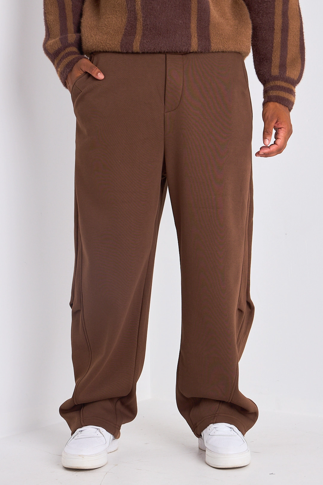 Jogging large marron