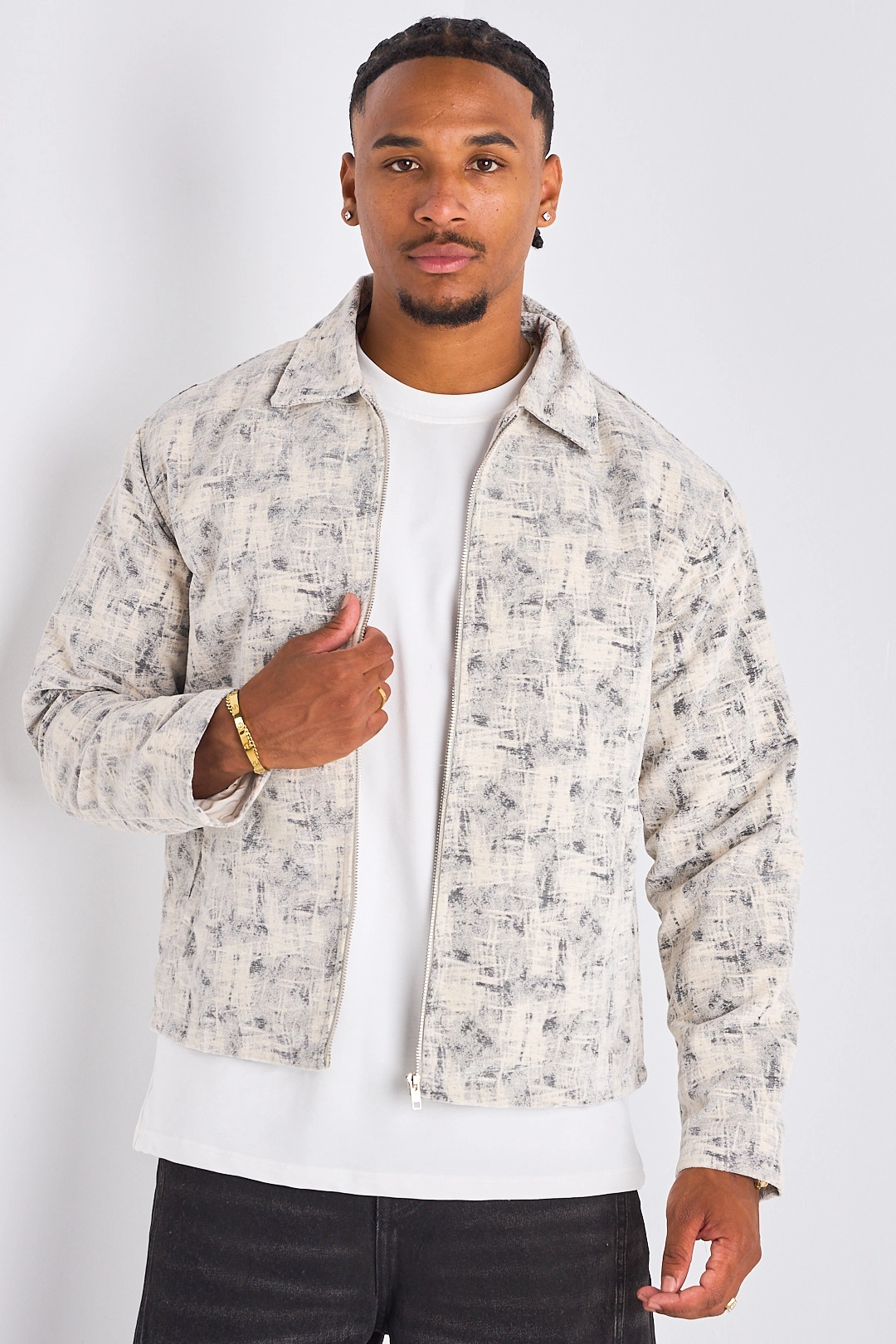Veste manches longues à col rabat et effet délavé de couleur grise et blanche