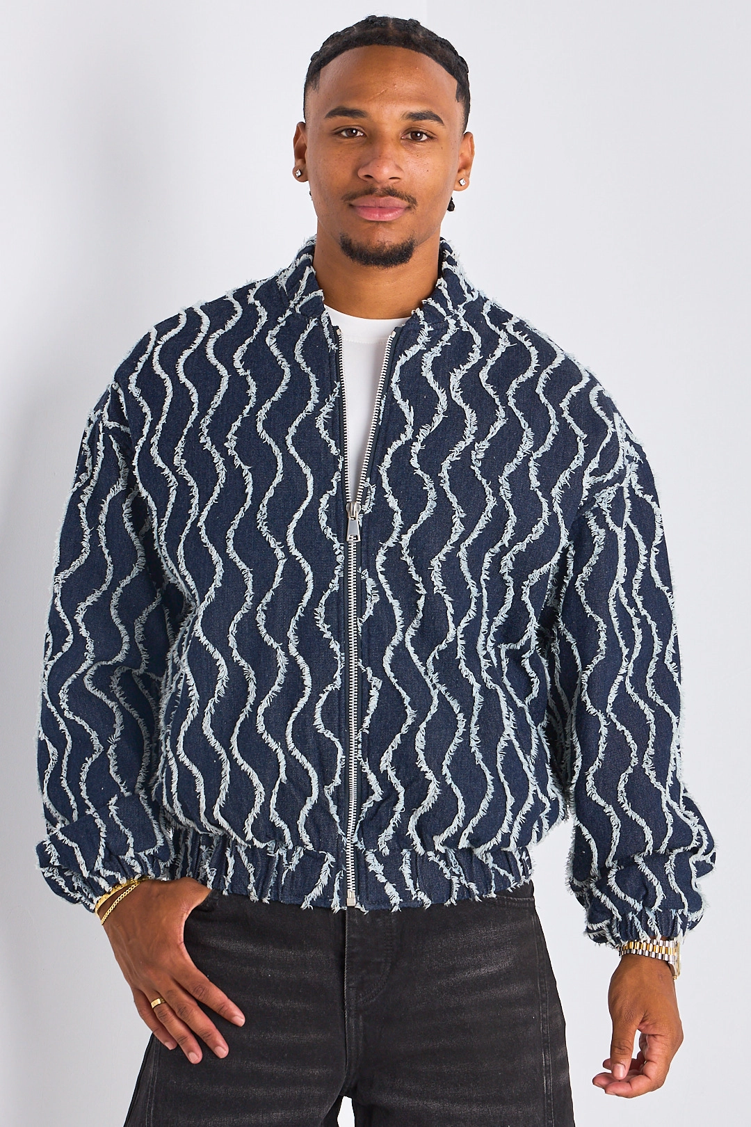Bomber bleu marine à motif ondulé effet effiloché