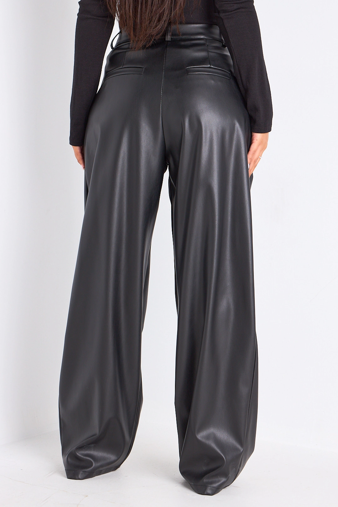 Pantalon simili cuir noir