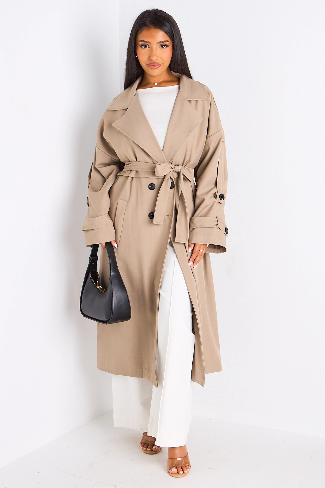 Trench long de couleur taupe