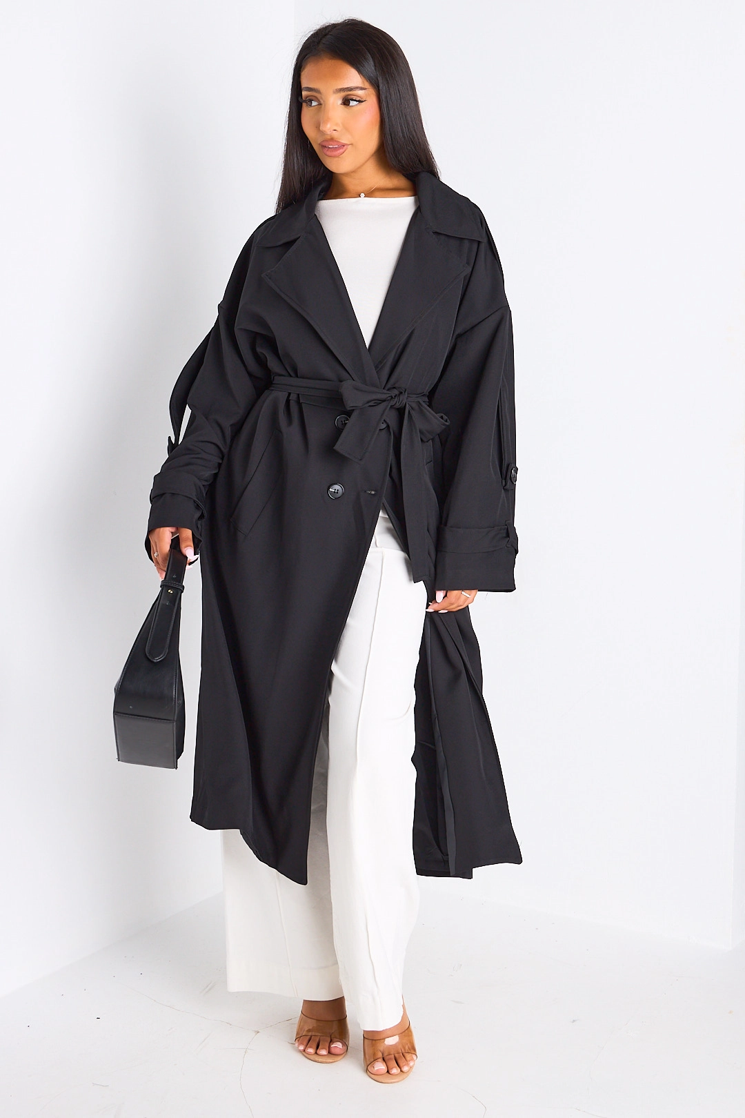 Trench long de couleur noire