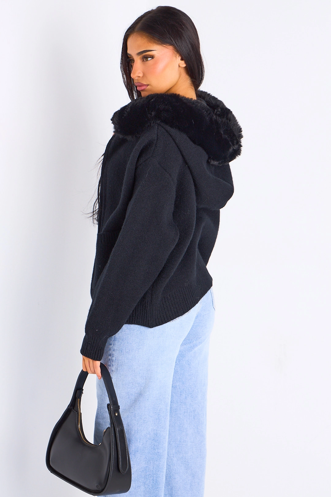 Gilet en maille à capuche fourrée noir