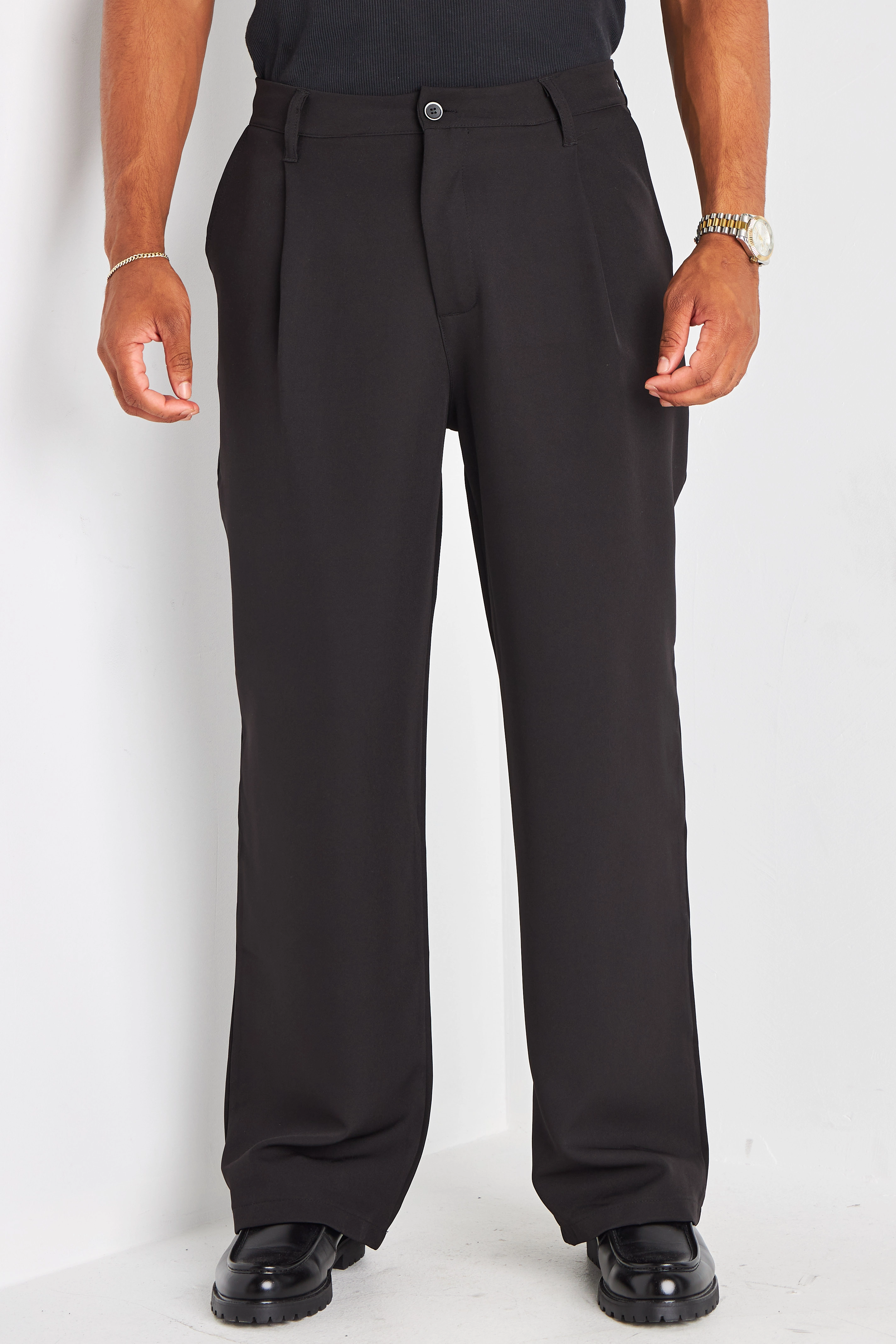 Pantalon à pince noir à coupe droite
