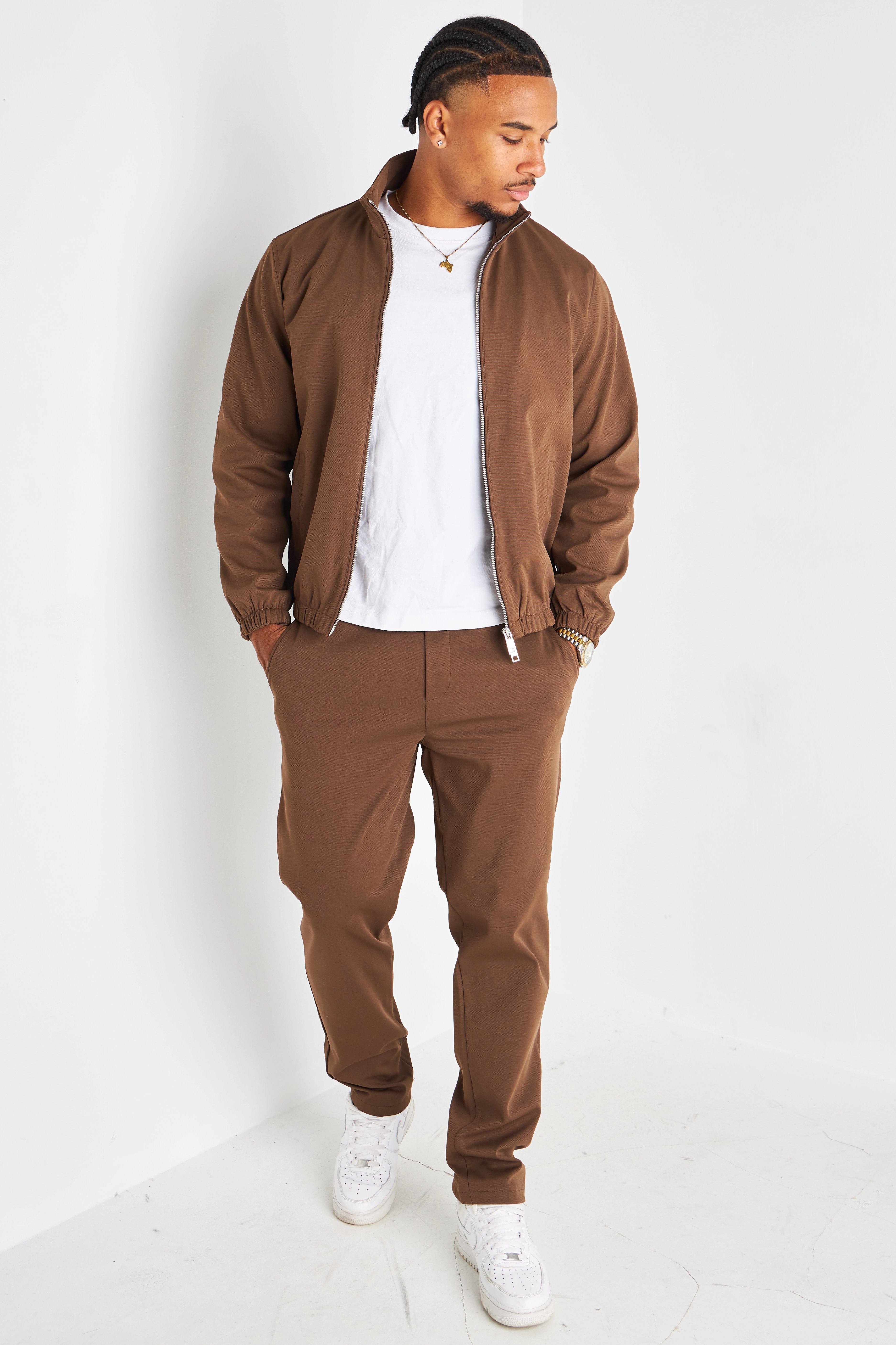 Ensemble 3 pièces marron veste sans manches + manteau manches longues + pantalon