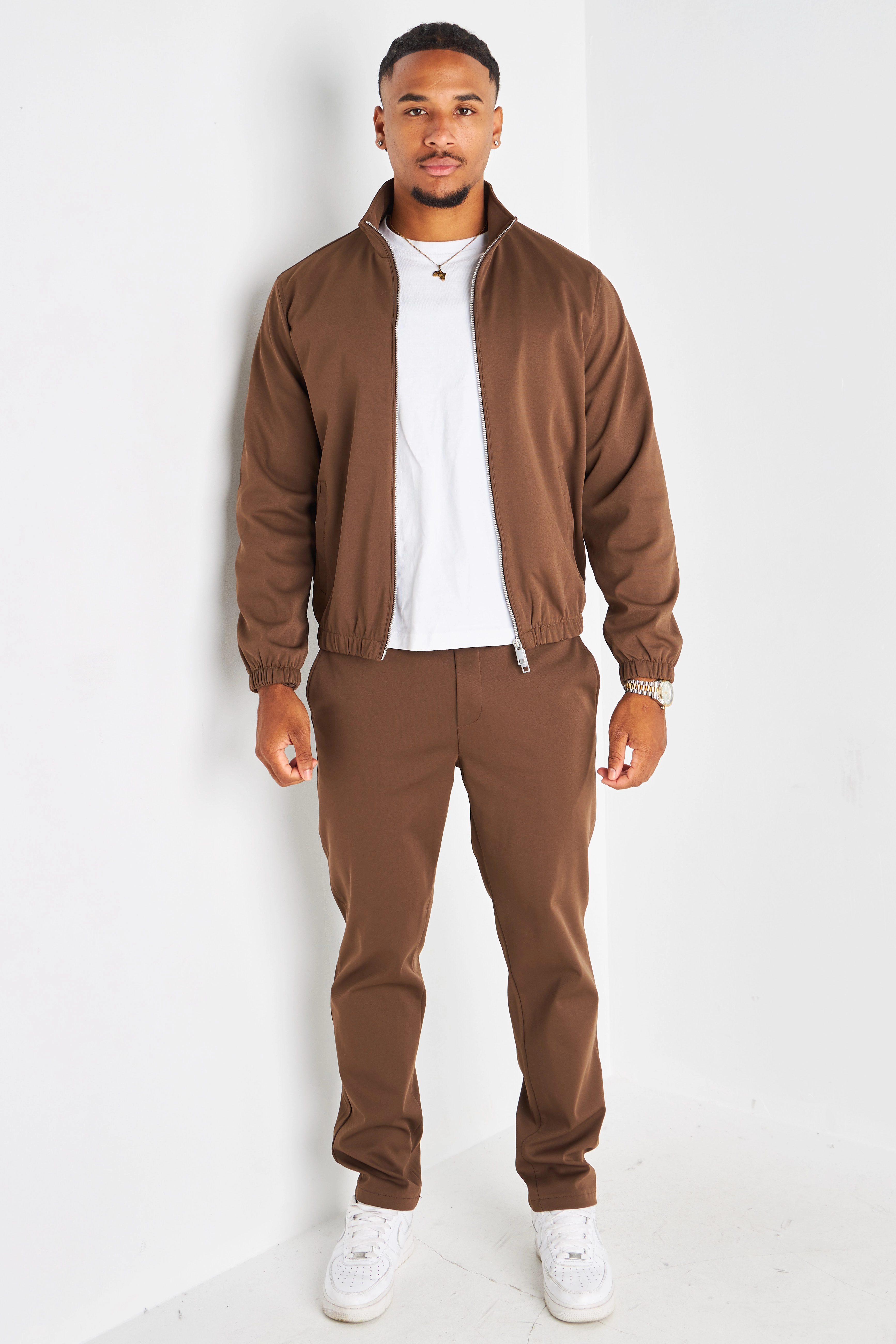 Ensemble 3 pièces marron veste sans manches + manteau manches longues + pantalon
